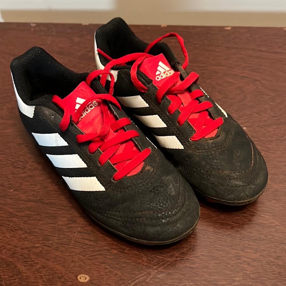 Adidas Soccer Cleats Used Kids Size 1 1/2